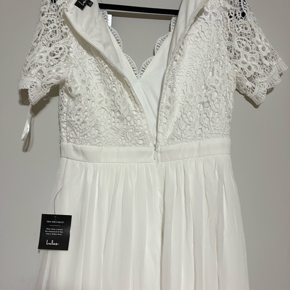 Lulu's White Lace Dress - Picture 10 of 15